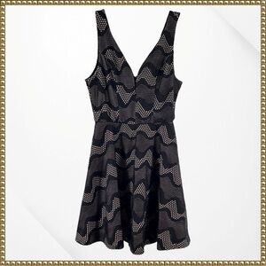 Bailey Blue Black Beige Sleeveless Fit and Flare Dress Medium NWT